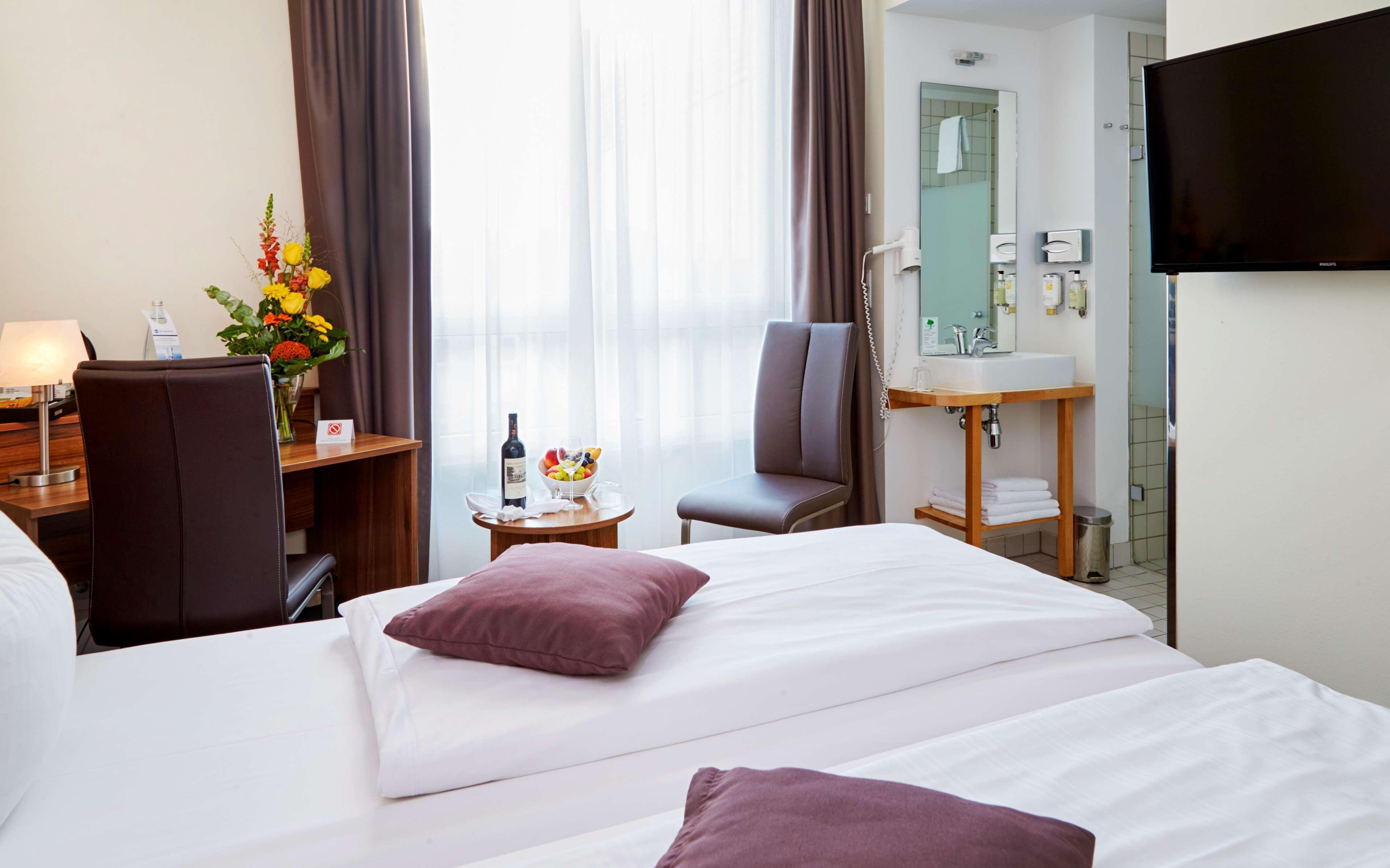 B&B Hotel Berlin-Mitte Bagian luar foto