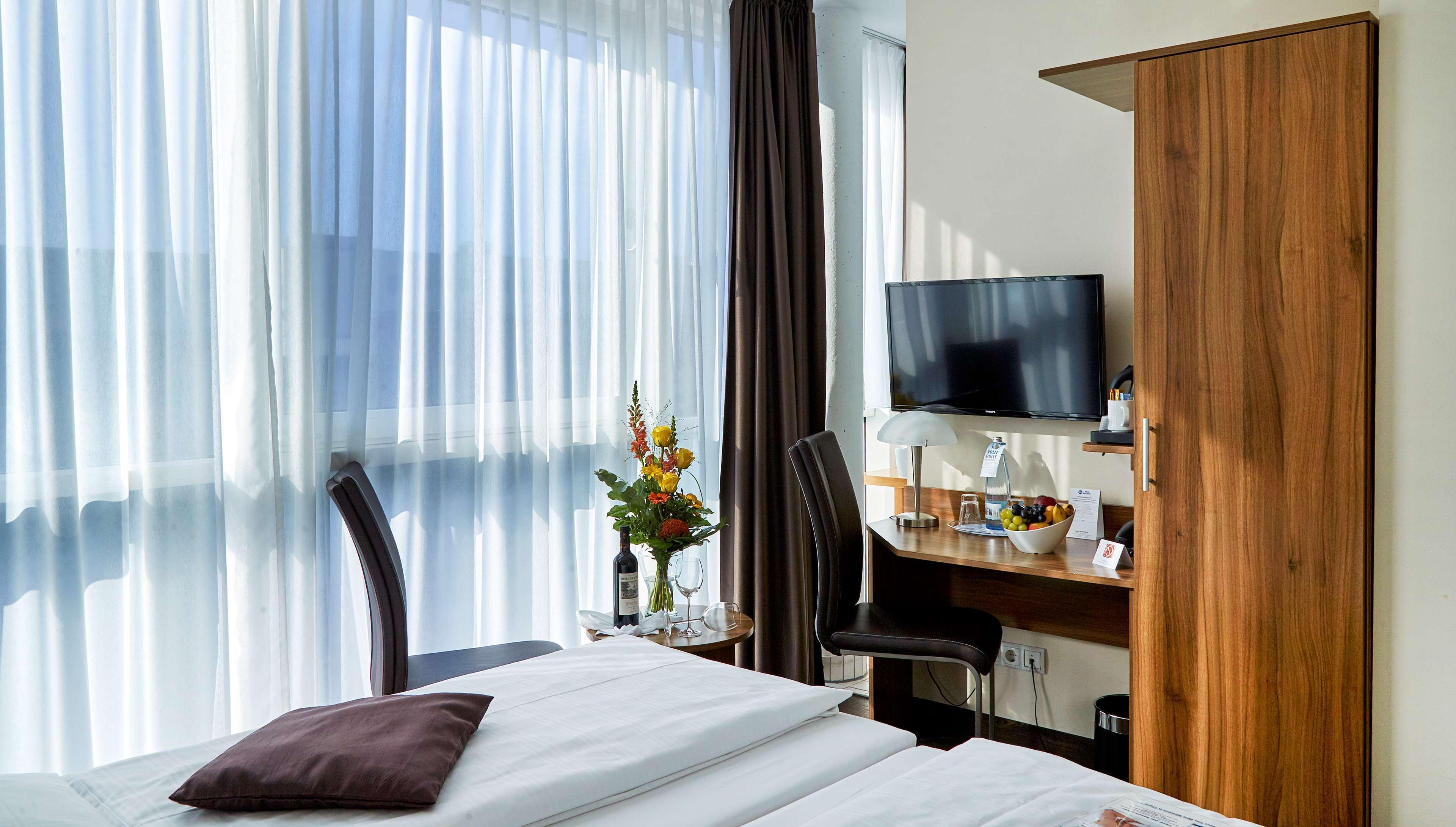 B&B Hotel Berlin-Mitte Bagian luar foto