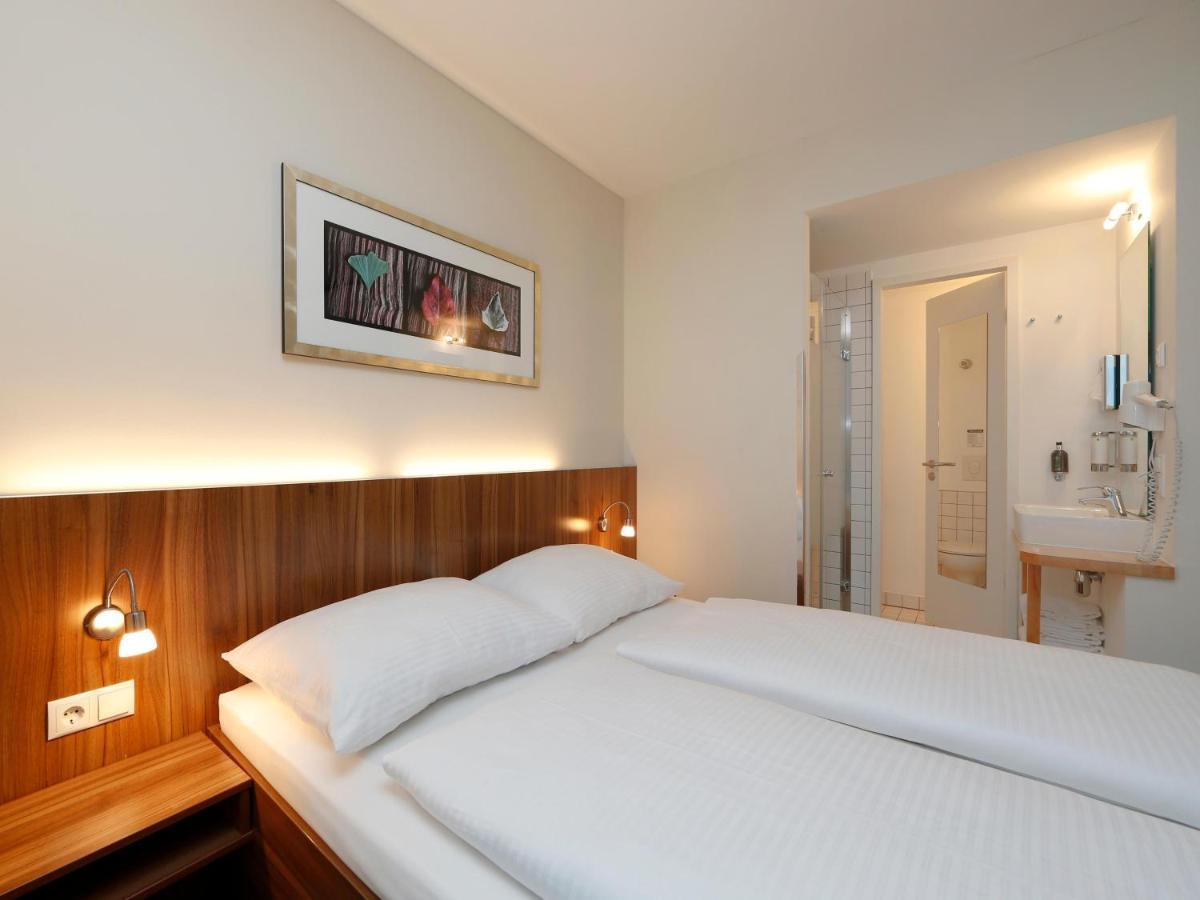 B&B Hotel Berlin-Mitte Bagian luar foto