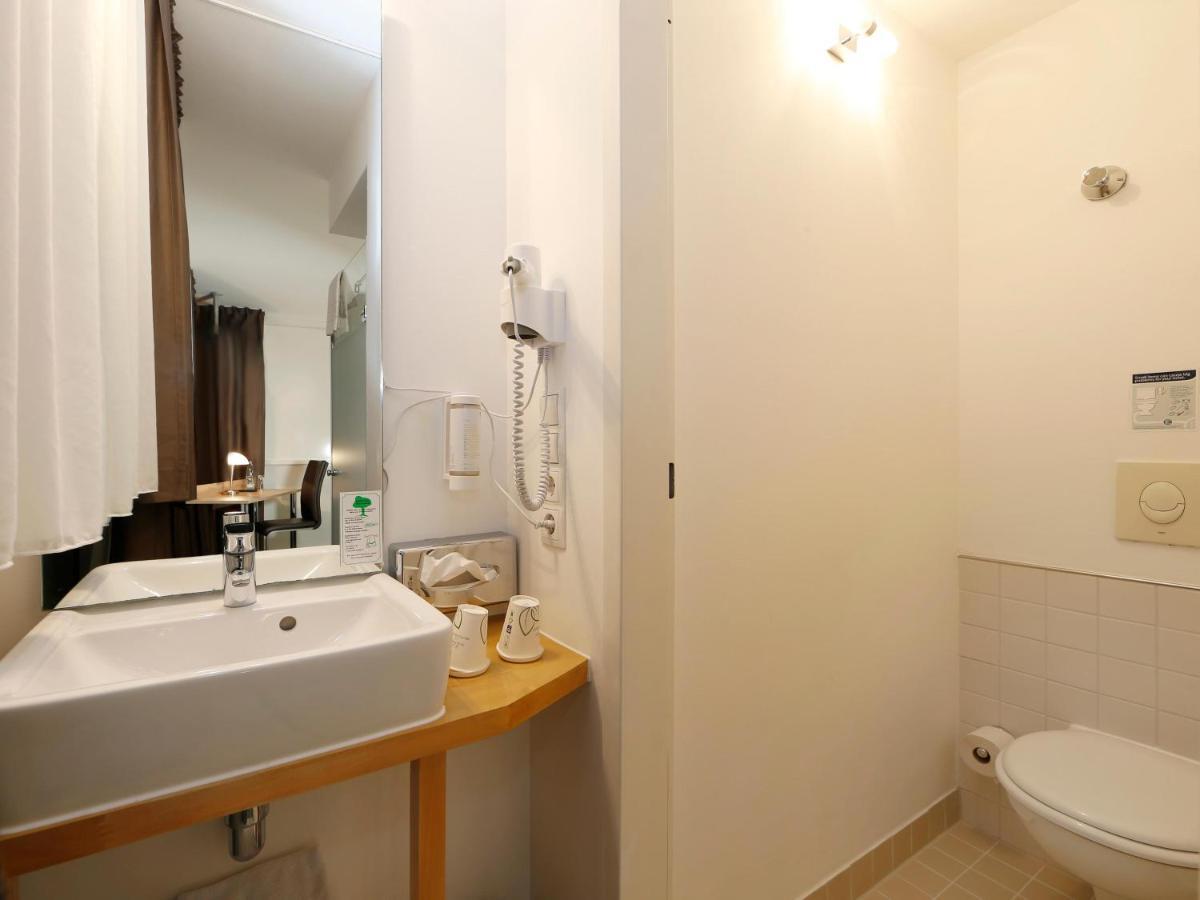 B&B Hotel Berlin-Mitte Bagian luar foto